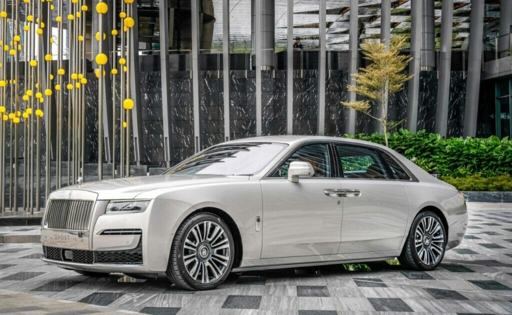Rolls Royce Offers A Supernatural Allure