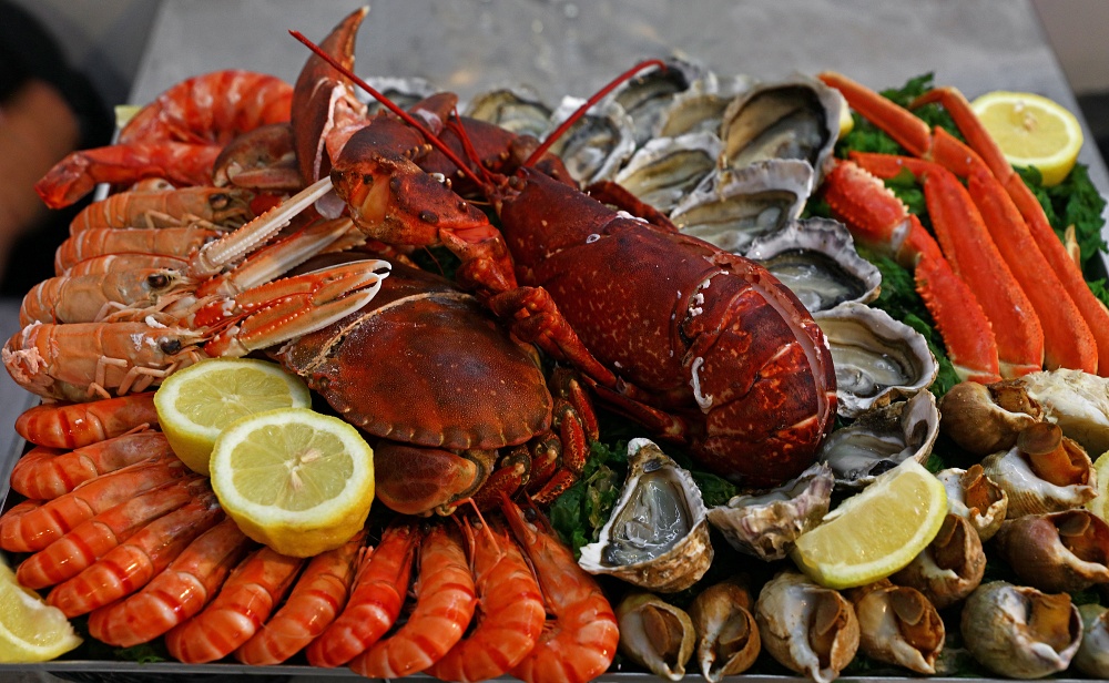 Mandarin Oriental’s “Friday’s Treasures of the Sea” Buffet for Seafood ...